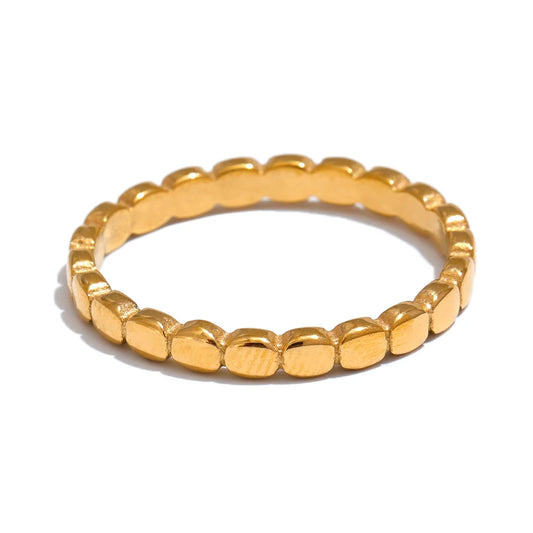 Cast thin chic index finger ring - product image