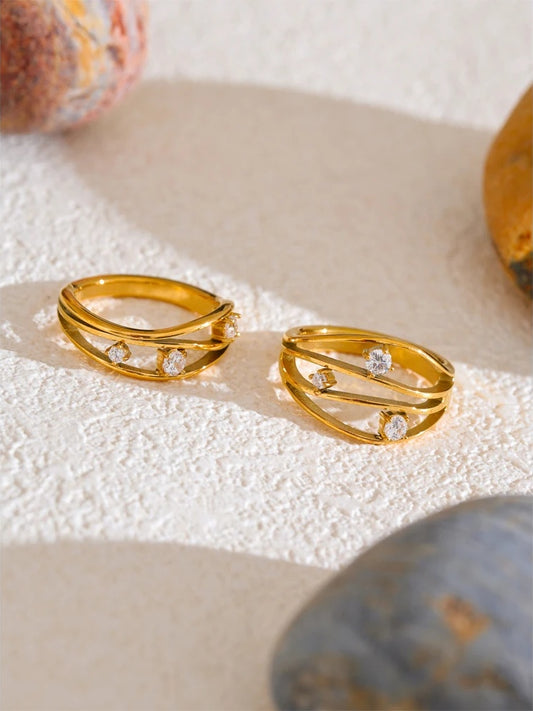 Casting metal hollow inlaid cubic zirconia ring - product image