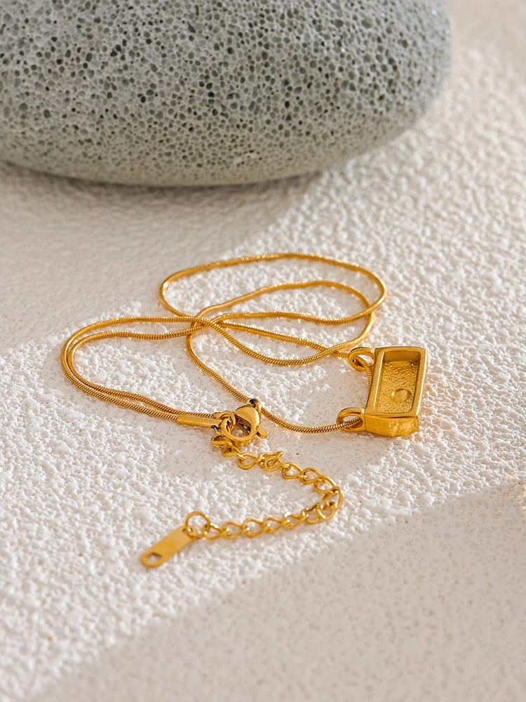 Casting zircon rectangle pendant necklace - product image