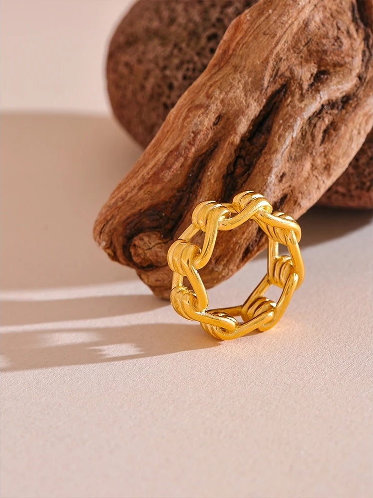 Chain hollow minimalist statement fashion ring - product image