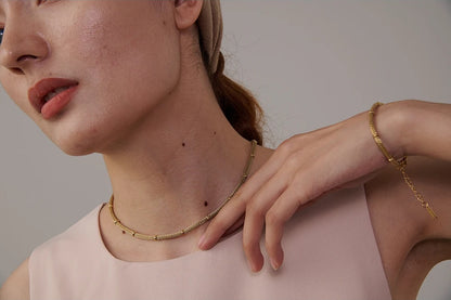 Chain jewelry statement golden necklace bracelet set - product image