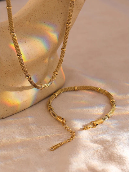 Chain jewelry statement golden necklace bracelet set - product image
