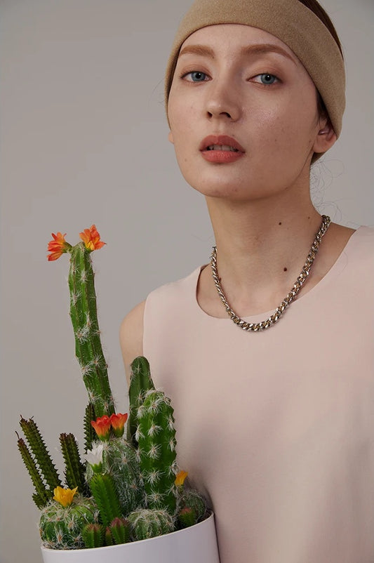 Chain link abstract collar necklace - product image