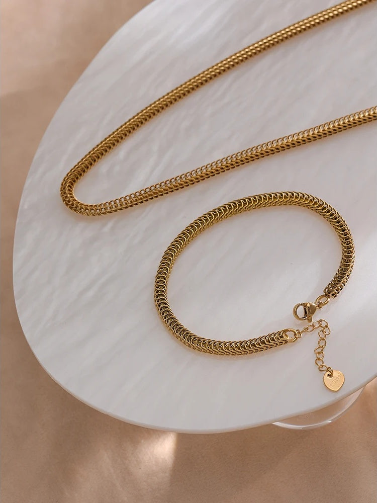 Chain necklace bracelet set classic statement jewelry - product image