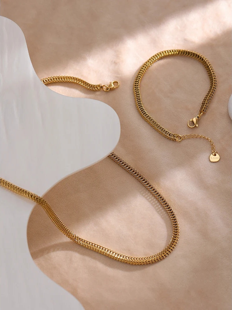Chain necklace bracelet set classic statement jewelry - product image
