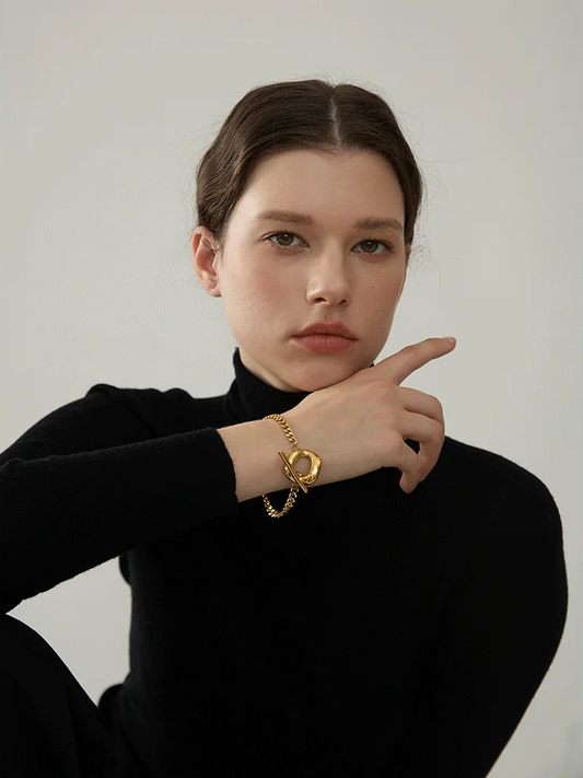 Chain toggle-clasps link statement bracelet - product image