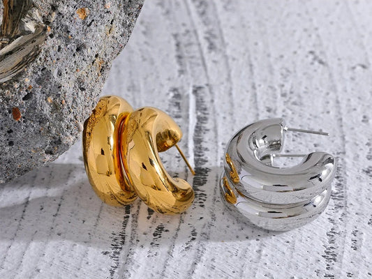 Chunky c shape huggie gold silver color earrings - product image