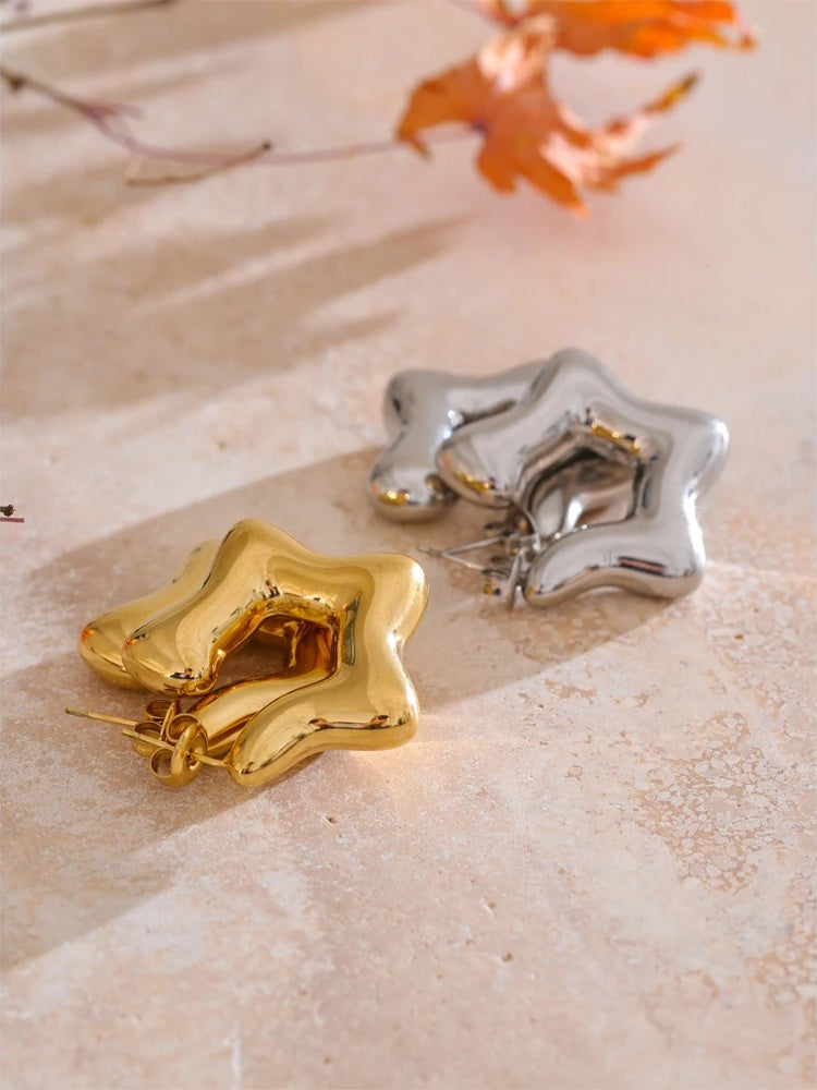 Chunky star abstract hoop earrings - product image
