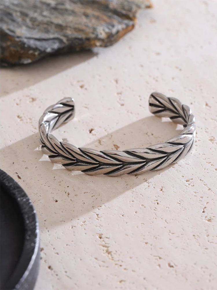 Classic vintage open cuff high quality bracelet - product image