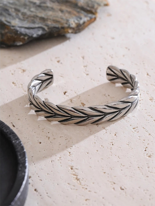 Classic vintage open cuff high quality bracelet - product image