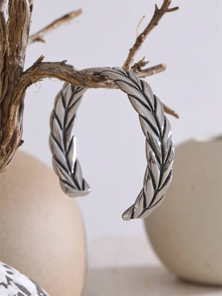 Classic vintage open cuff high quality bracelet - product image