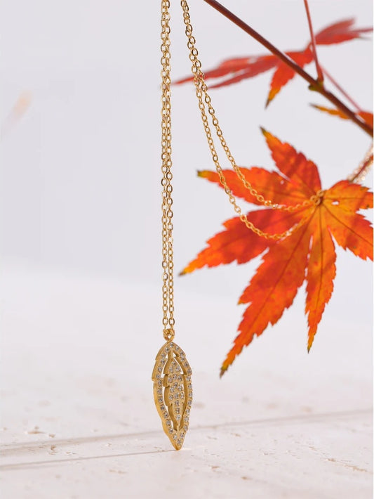 Cnc inlaid cubic zirconia leaf pendant necklace - product image