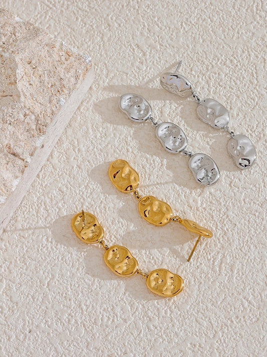 Comfortable hammered drop textured earrings - product image