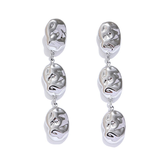 Comfortable hammered drop textured earrings - product image