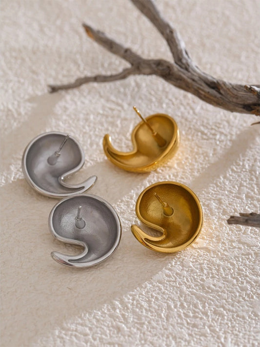 Comma water drop daily stud earrings - product image