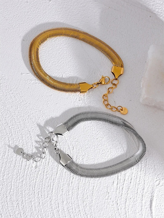 Contemporary chain hip hop gold color necklace - product image