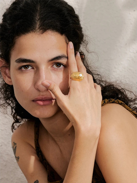 Contemporary shell adjustable wide ring - product image