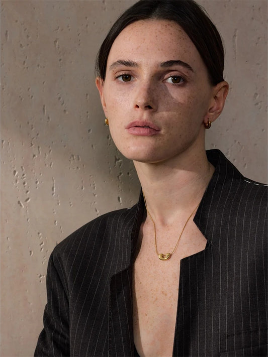 Creative metal u-shape pendant necklace earrings set - product image