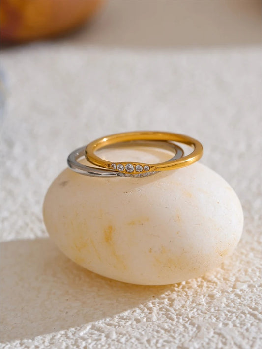 Cubic zirconia abstract thin casting ring - product image