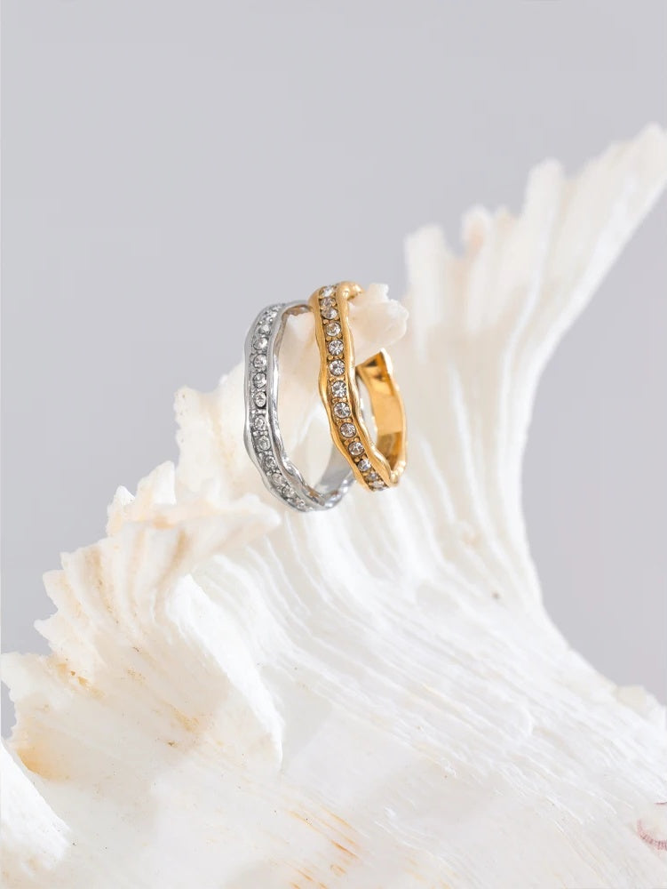 Cubic zirconia finger casting abstract ring - product image