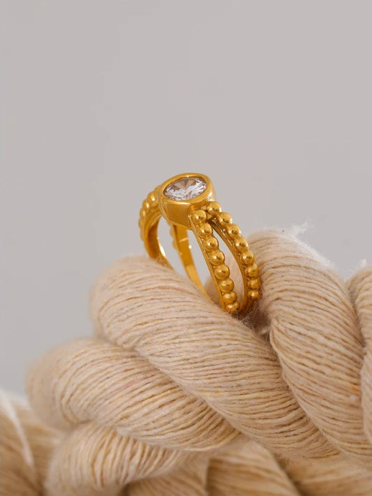 Cubic zirconia modern casting gold fashion ring - product image