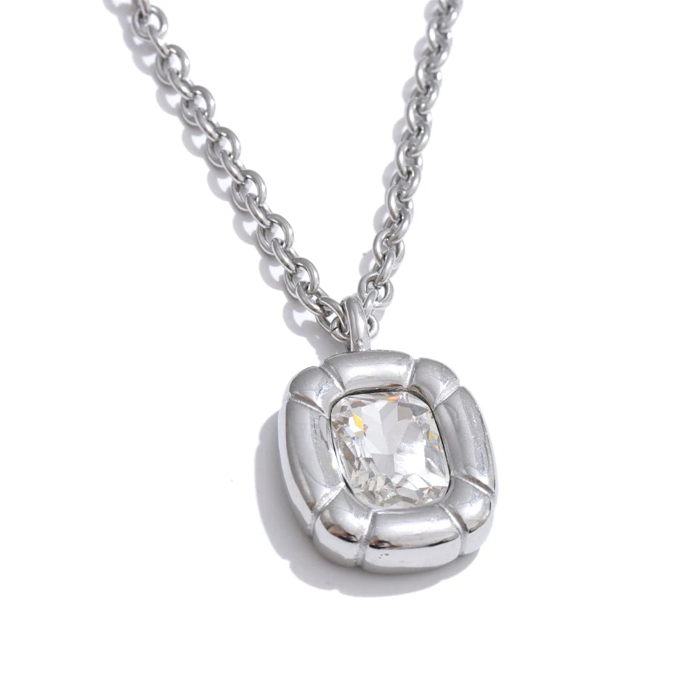 Cubic zirconia rectangle pendant earrings set - product image