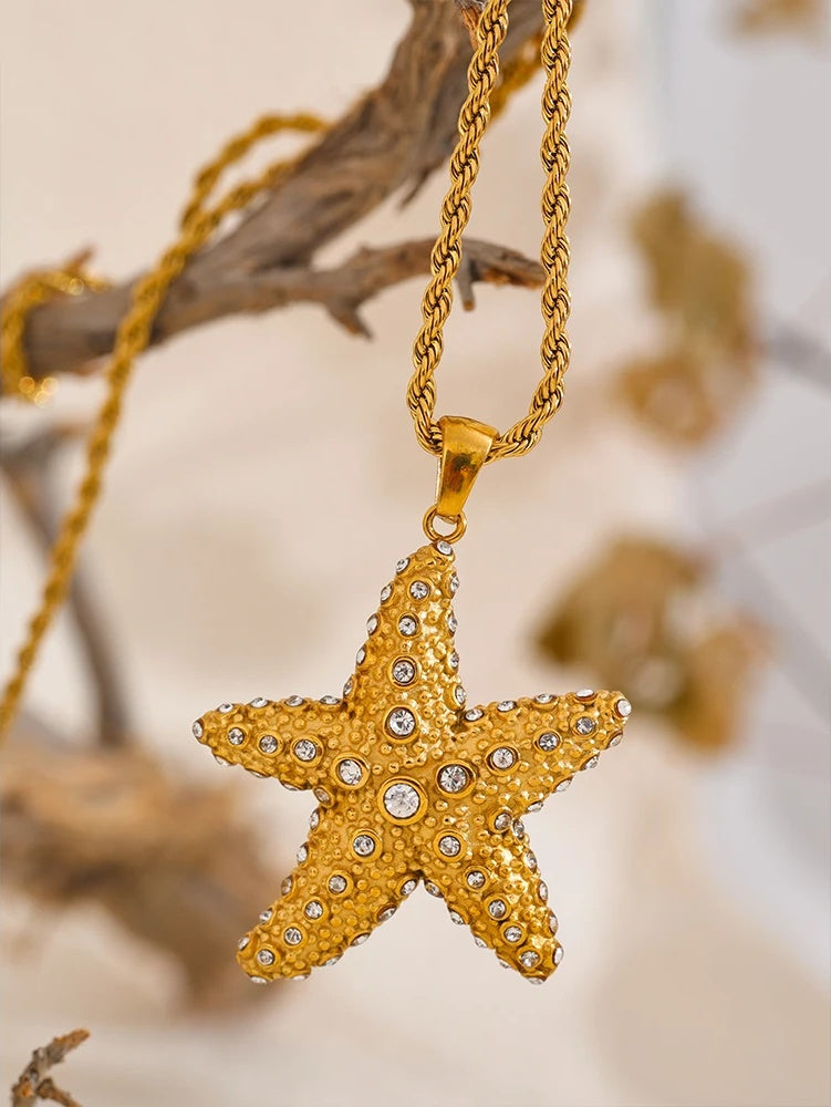Cubic zirconia starfish pendant necklace earrings set - product image