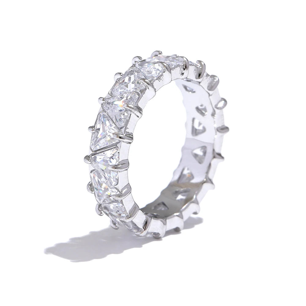 Delicate bling heart cubic zirconia ring - product image