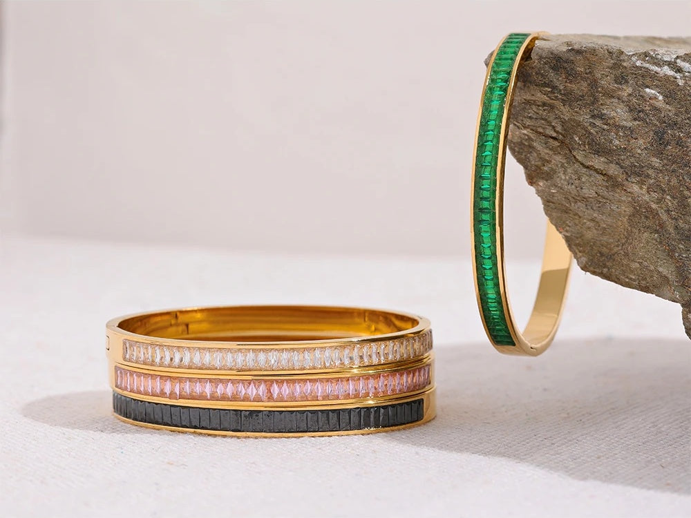 Delicate shiny cubic zirconia 18k gold plated bracelet - product image