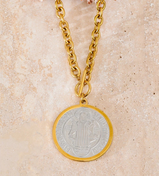 Double sided round pendant necklace - product image