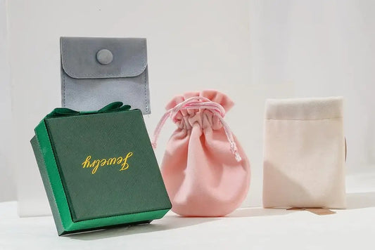 Earrings ring necklace velvet jewelry gift box - product image
