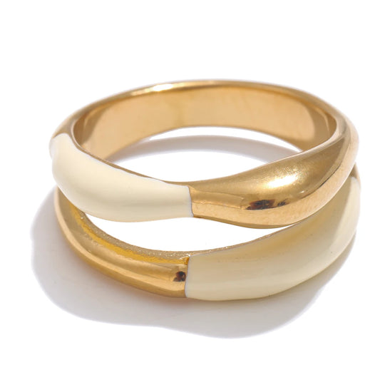 Exquisite beige enamel fashion ring - product image