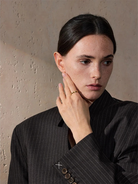 Exquisite zircon heart minimalist unique ring - product image