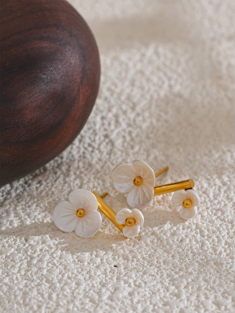 Fairy flower rotating contemporary stud earrings - product image