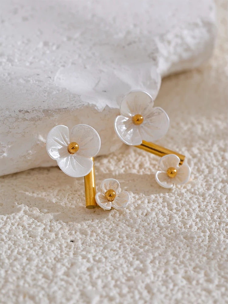 Fairy flower rotating contemporary stud earrings - product image
