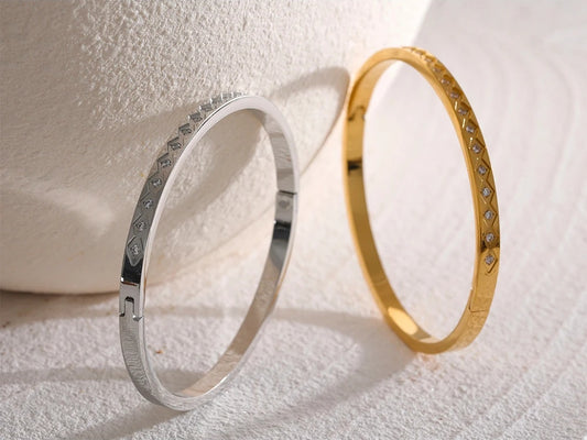 Fashion cast cz contemporary bangle bracelet - product image