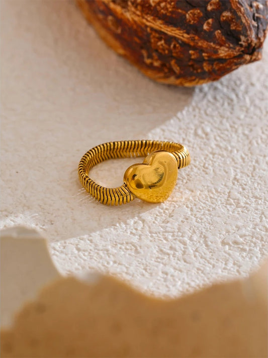 Fashion metal snake chain heart ring - product image