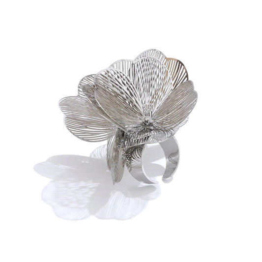 Flower adjustable hyperbole personality finger ring - product image