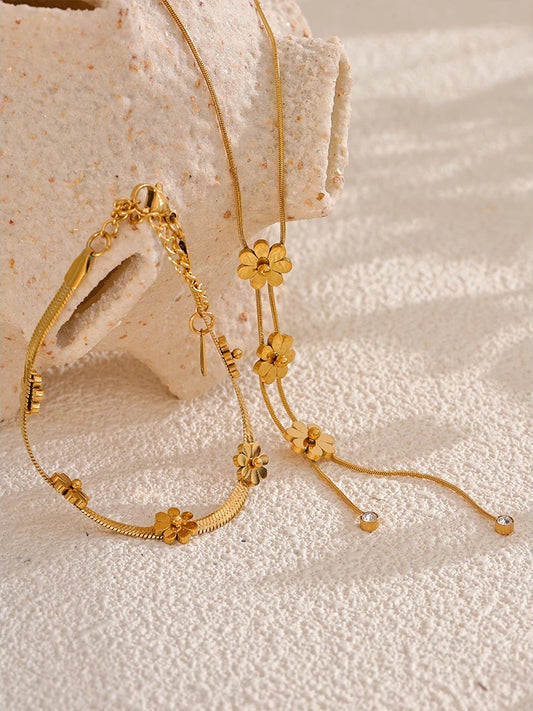Flower chain necklace bracelet set gold color - product image