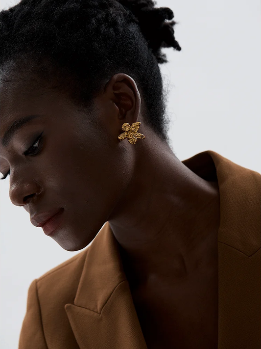 Flower metal cast stud earrings push-back women - product image