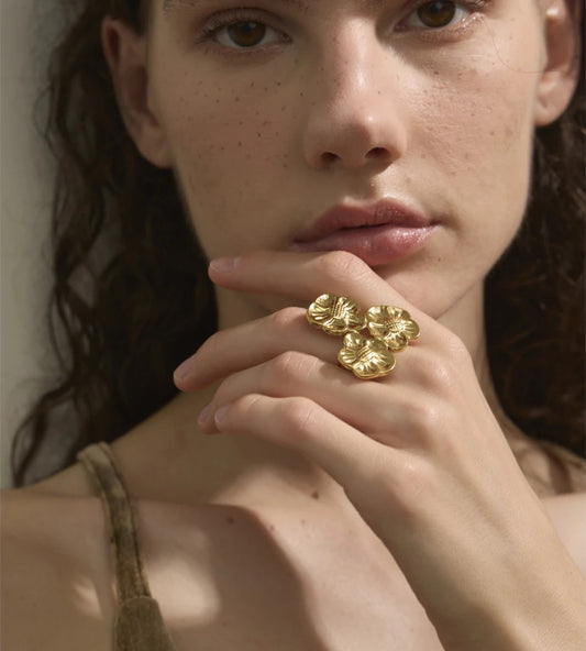 Flower open rust proof fashion ring - product image
