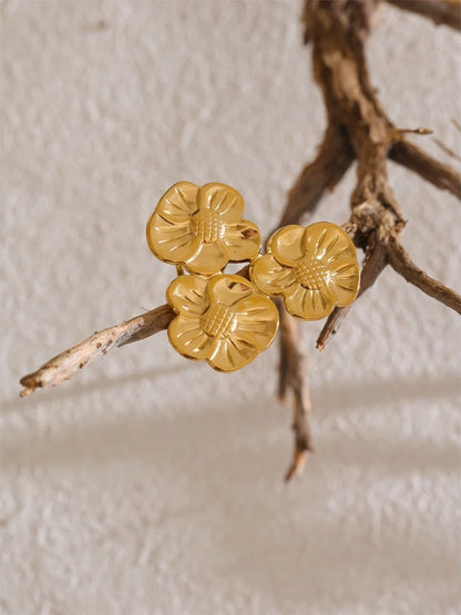 Flower open rust proof fashion ring - product image