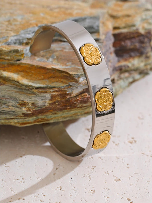 Flower pattern open cuff statement bracelet - product image