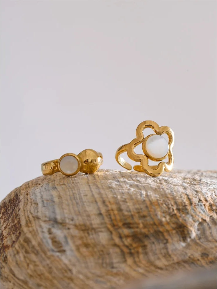 Flower shell adjustable open ring - product image