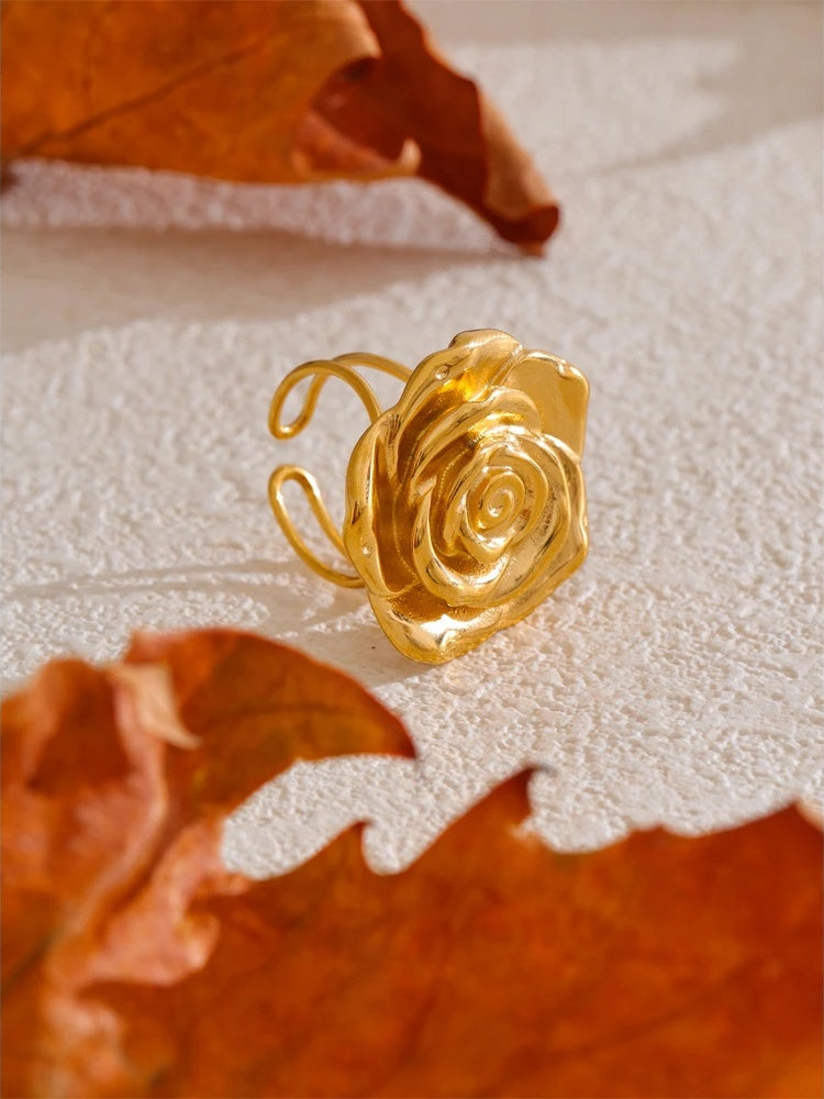 Flower texture open adjustable metal charm ring - product image