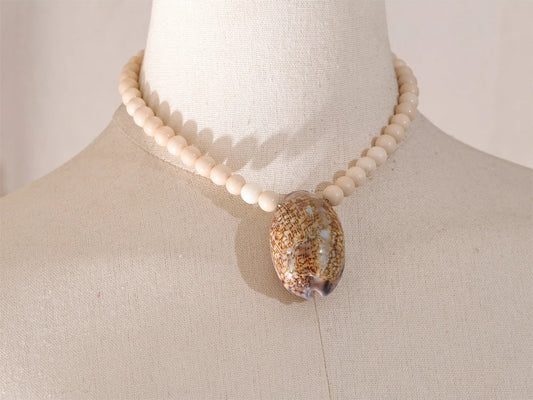 Fossil beads conch pendant necklace - product image