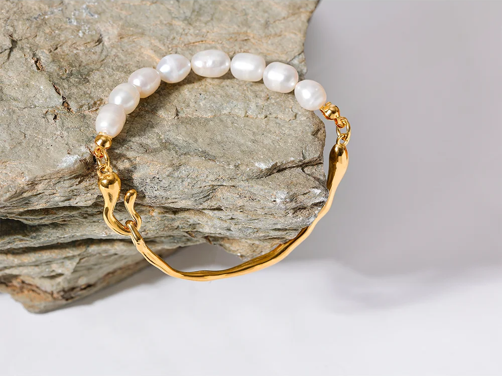 Freshwater oval pearl modern bangle bracelet - product image