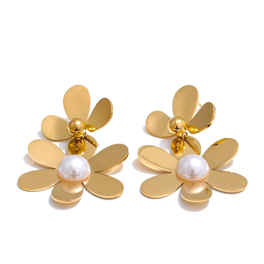 Glossy flower pearl drop earrings women - product image
