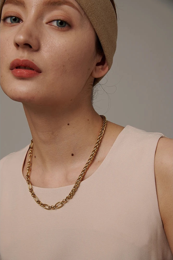 Glossy thick chunky chain collar necklace - product image