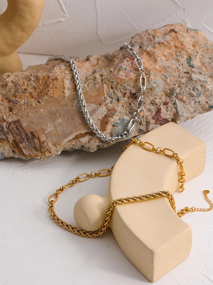Glossy thick chunky chain collar necklace - product image